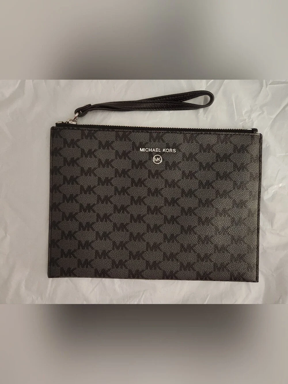 Michael Kors Men’s Black Signature Wristlet Pouch